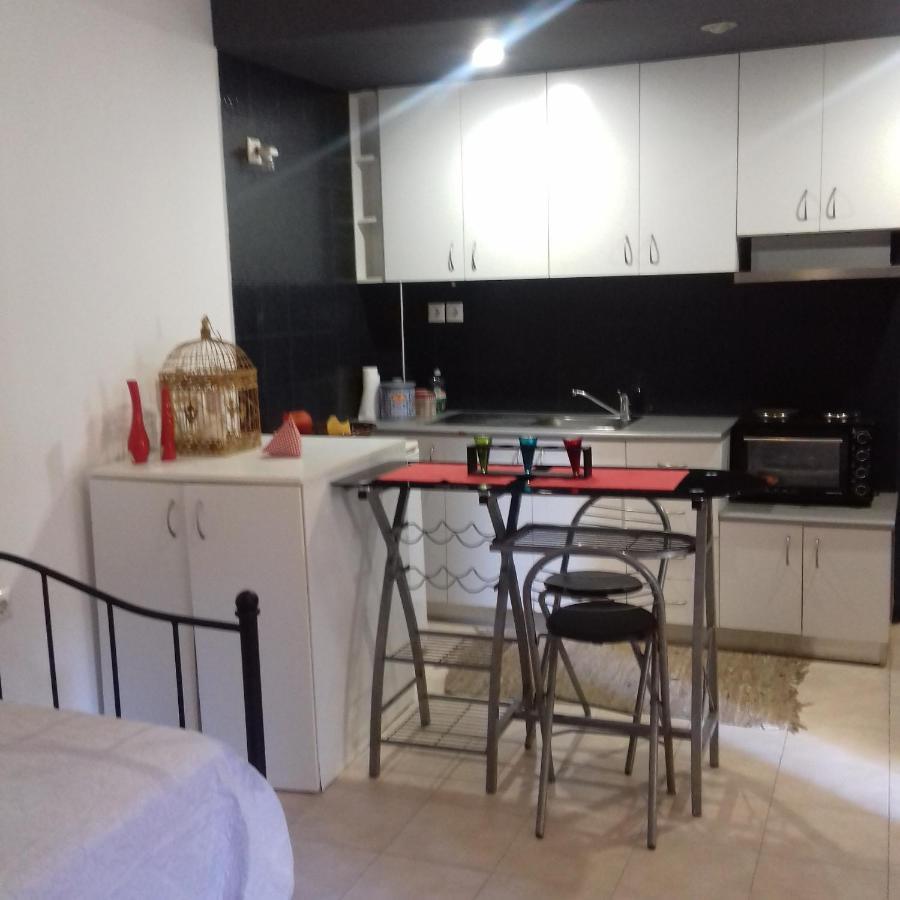 Quiet Studio Near To The Airport 1 Heraklion  Екстер'єр фото